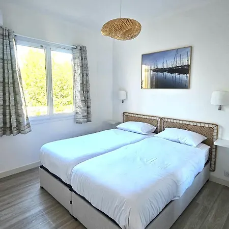 Le Ponteil - New 2-bedroom Near & Old Town Apartmán *